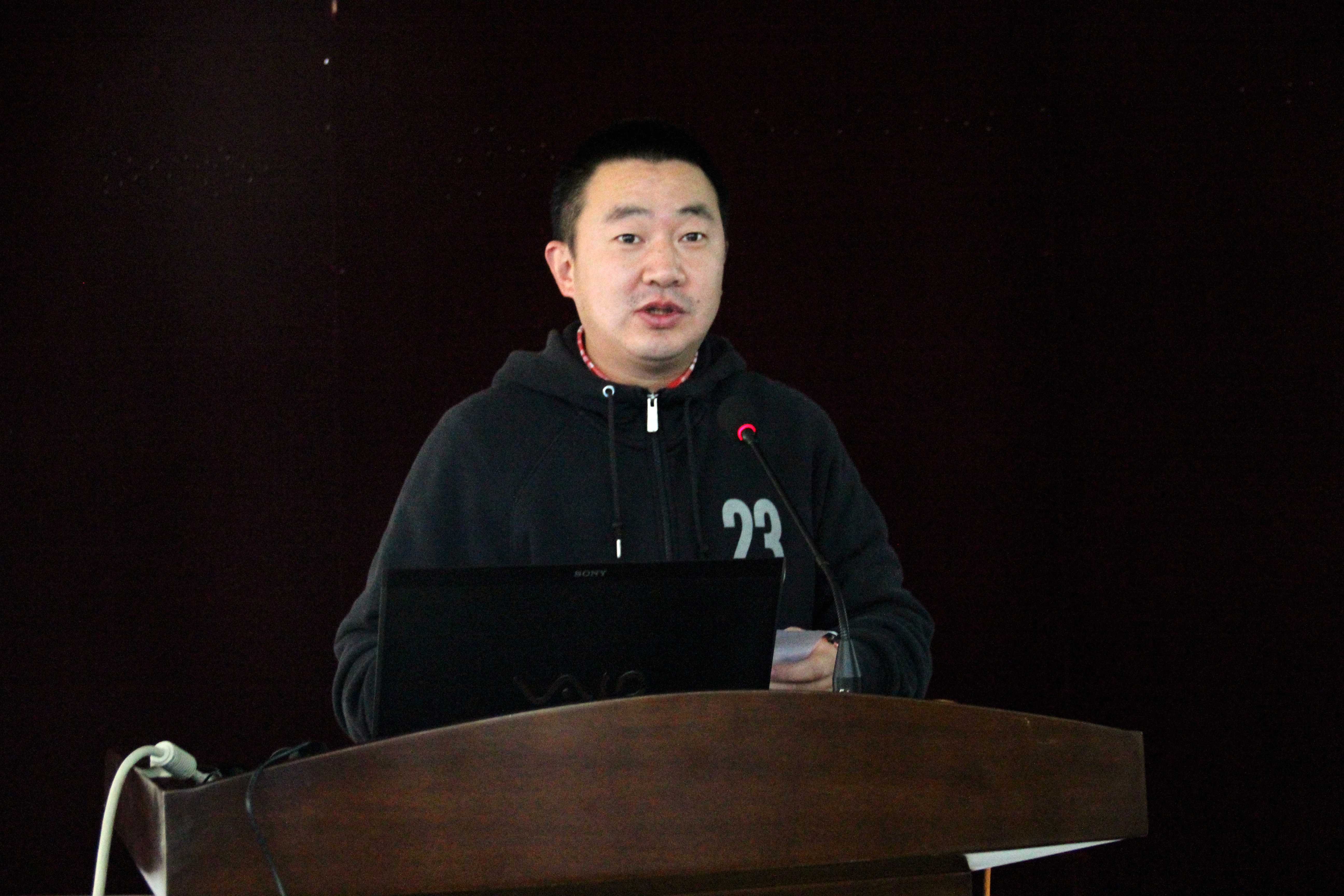 争创表彰实践先锋 尽责圆梦服务社会——法学院举行2014年暑期社会实践表彰大会