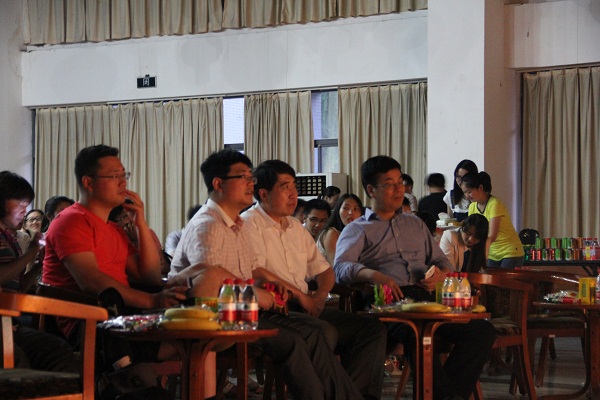 青春不再见，美好正当时——记法学院2011级毕业生晚会
