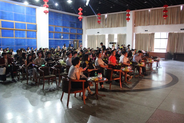 青春不再见，美好正当时——记法学院2011级毕业生晚会