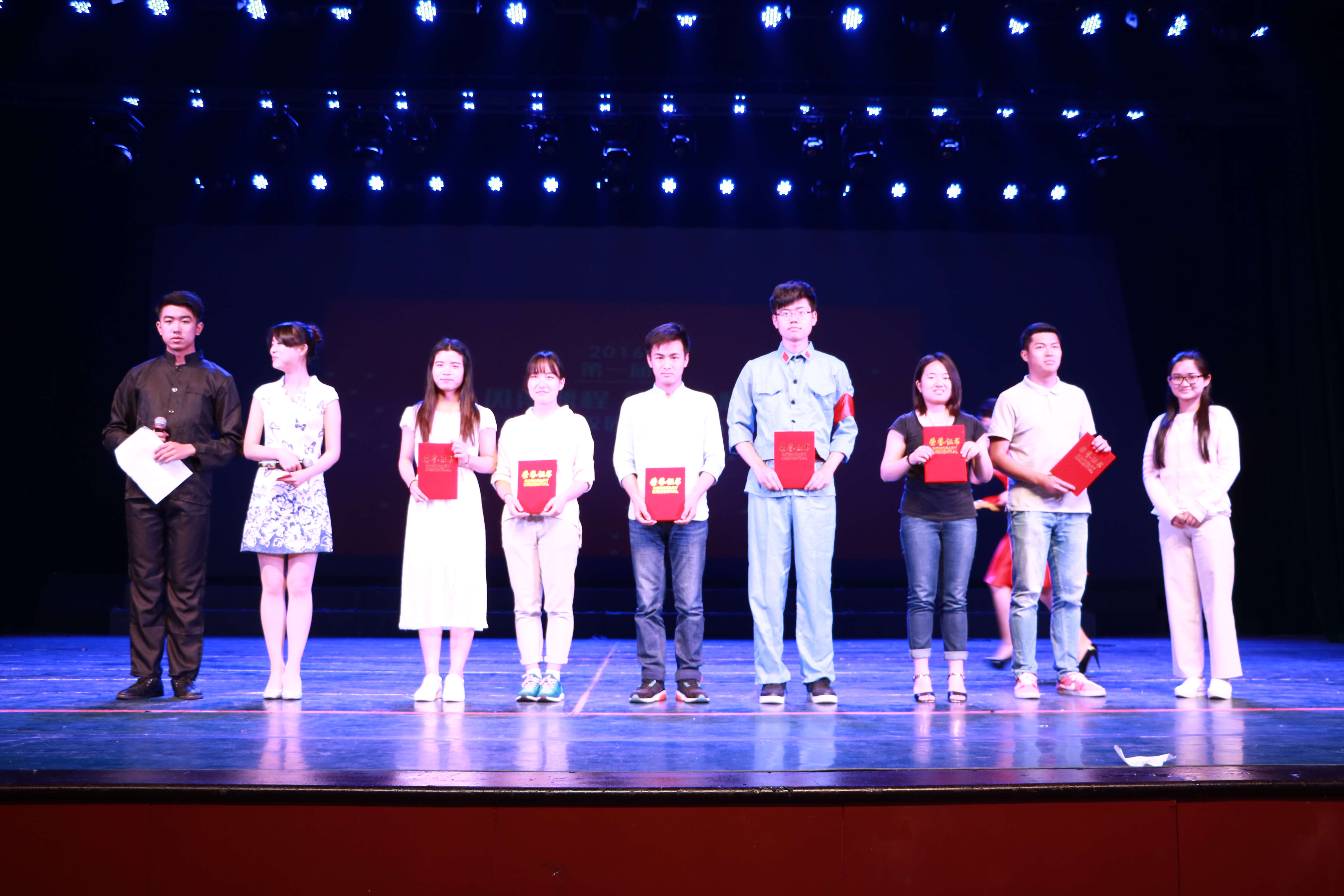 法学院等学院共同承办的江南大学首届校园情景剧大赛成功举行