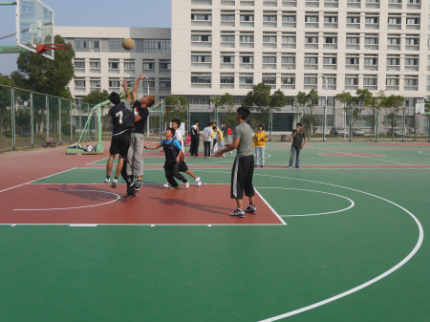 法学院“指南针”杯篮球赛决赛